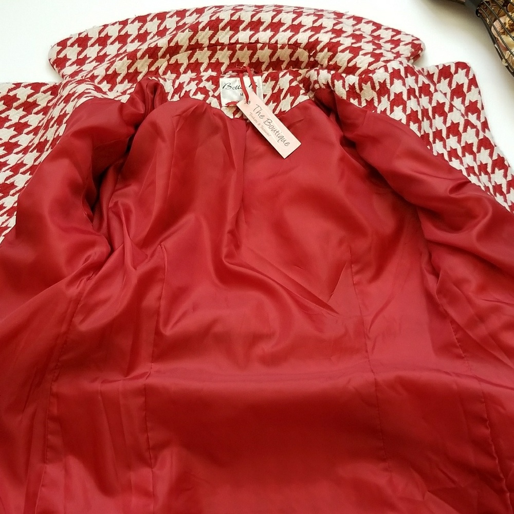 ***SOLD***Red & White Tailored Houndstooth Peacoat - Picture 7 of 8